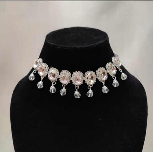 Elegant & Modern alloy white stone necklace set